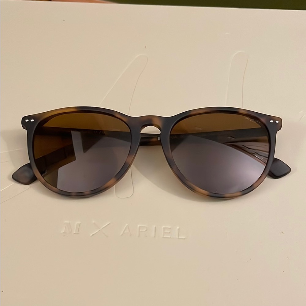 MVMT Tortoise Shell Sunglasses